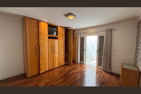 Casa para alugar com 326m², 3 quartos e 6 vagas Casa para alugar com 326m², 3 quartos e 6 vagasSuite 1