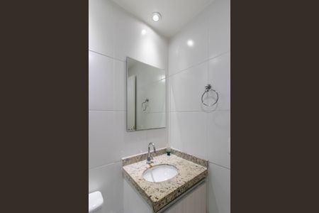 Apartamento para alugar com 60m², 2 quartos e 1 vaga Apartamento para alugar com 60m², 2 quartos e 1 vagaBanheiro