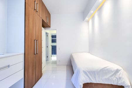 Apartamento à venda com 94m², 2 quartos e 1 vagaQuarto 