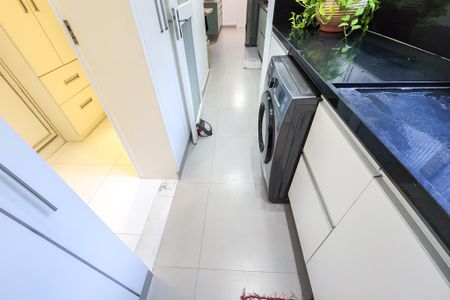 Apartamento à venda com 94m², 2 quartos e 1 vagaÁrea de Serviço 