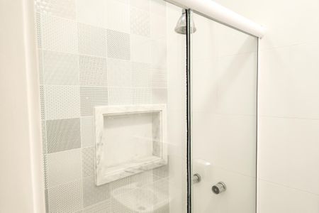 Apartamento à venda com 94m², 2 quartos e 1 vagaBanheiro de Serviço 