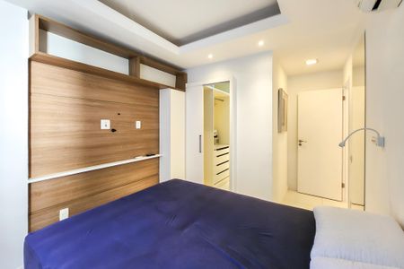 Apartamento à venda com 94m², 2 quartos e 1 vagaSuite 