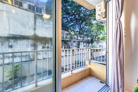 Apartamento à venda com 94m², 2 quartos e 1 vagaSala