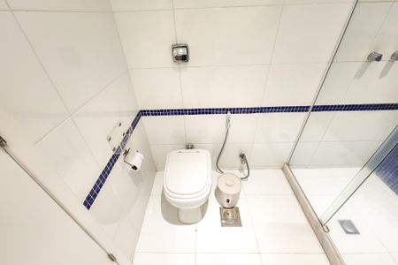 Apartamento à venda com 94m², 2 quartos e 1 vagaBanheiro Social 