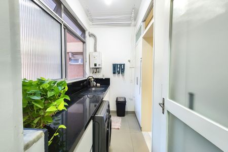 Apartamento à venda com 94m², 2 quartos e 1 vagaÁrea de Serviço 