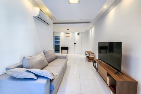 Apartamento à venda com 94m², 2 quartos e 1 vagaSala