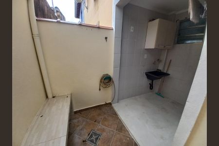 Casa para alugar com 65m², 2 quartos e 1 vagaÁrea de Serviço