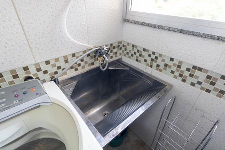 Apartamento para alugar com 49m², 2 quartos e 1 vaga Apartamento para alugar com 49m², 2 quartos e 1 vagaCozinha e Área de Serviço