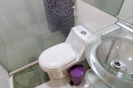 Apartamento para alugar com 49m², 2 quartos e 1 vaga Apartamento para alugar com 49m², 2 quartos e 1 vagaBanheiro