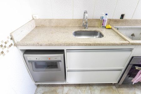 Apartamento para alugar com 49m², 2 quartos e 1 vaga Apartamento para alugar com 49m², 2 quartos e 1 vagaCozinha e Área de Serviço