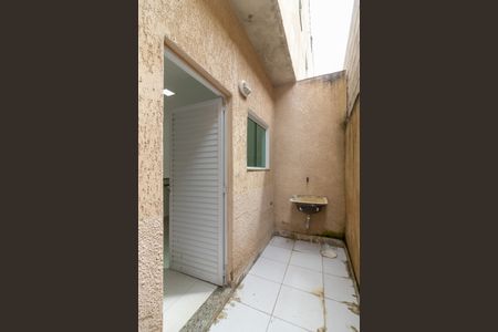 Casa de condomínio para alugar com 65m², 2 quartos e 1 vaga Casa de condomínio para alugar com 65m², 2 quartos e 1 vagaÁrea de Serviço