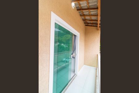 Casa de condomínio para alugar com 65m², 2 quartos e 1 vaga Casa de condomínio para alugar com 65m², 2 quartos e 1 vagaVaranda do Quarto 1