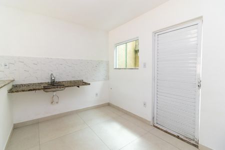 Casa de condomínio para alugar com 65m², 2 quartos e 1 vaga Casa de condomínio para alugar com 65m², 2 quartos e 1 vagaCozinha