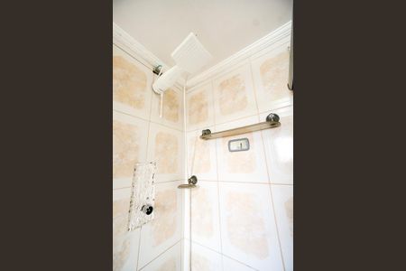 Apartamento à venda com 100m², 3 quartos e 1 vagaChuveiro