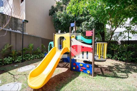 Apartamento à venda com 36m², 2 quartos e sem vagaÁrea comum - Playground