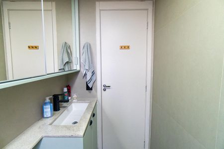 Apartamento à venda com 36m², 2 quartos e sem vagaBanheiro