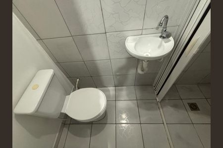 Studio- banheiro de kitnet/studio para alugar com 1 quarto, 20m² em Parque Sao Jose, São Bernardo do Campo