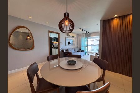 Apartamento à venda com 93m², 3 quartos e 2 vagasSala