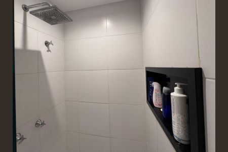 Apartamento à venda com 93m², 3 quartos e 2 vagasBanheiro Social