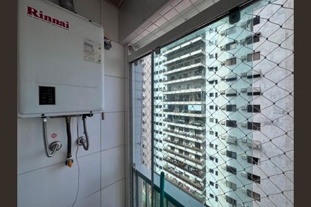Apartamento à venda com 93m², 3 quartos e 2 vagasCozinha e Área de Serviço