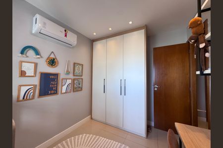 Apartamento à venda com 93m², 3 quartos e 2 vagasQuarto 2