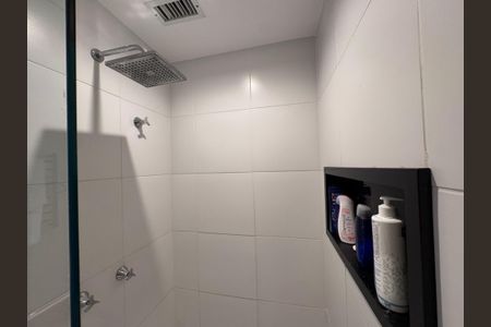 Apartamento à venda com 93m², 3 quartos e 2 vagasSuíte - Banheiro