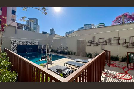 Studio para alugar com 26m², 1 quarto e sem vagaPiscina