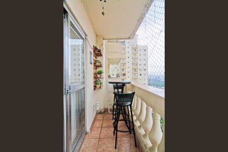 Varanda de apartamento à venda com 3 quartos, 97m² em Vila Arcadia, São Paulo