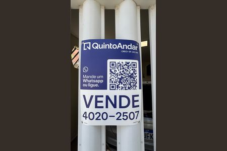 Casa à venda com 80m², 2 quartos e 1 vagaFachada