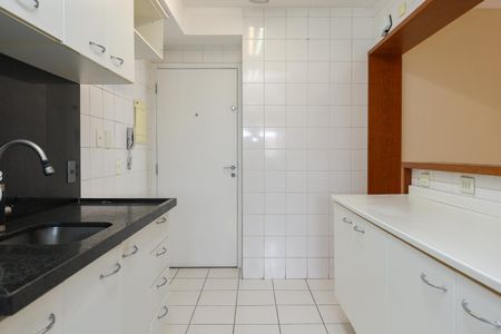 Apartamento à venda com 95m², 3 quartos e 2 vagasCozinha