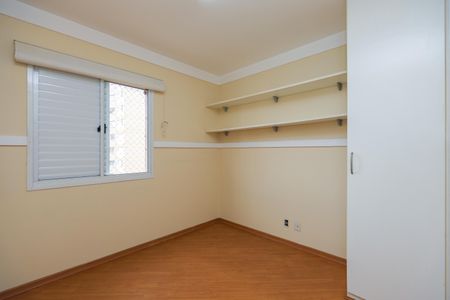 Apartamento à venda com 95m², 3 quartos e 2 vagasQuarto 2