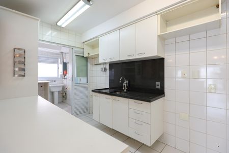 Apartamento à venda com 95m², 3 quartos e 2 vagasCozinha