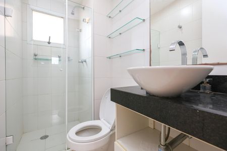 Apartamento à venda com 95m², 3 quartos e 2 vagasBanheiro