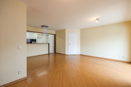 Apartamento à venda com 95m², 3 quartos e 2 vagasSala