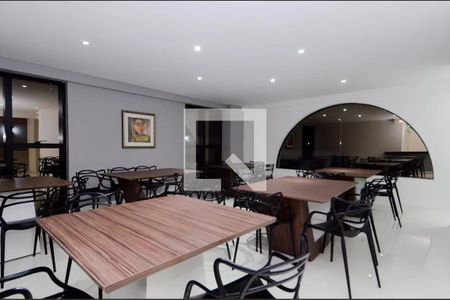 Apartamento à venda com 163m², 3 quartos e 3 vagasÁrea comum - Salão de festas