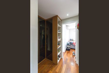 Apartamento à venda com 163m², 3 quartos e 3 vagasCorredor