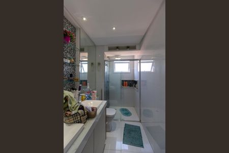 Apartamento à venda com 163m², 3 quartos e 3 vagasBanheiro da Suíte 2 