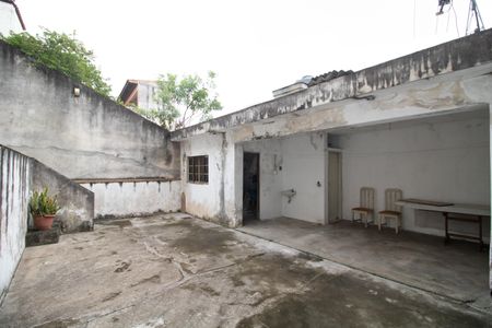 Casa à venda com 272m², 3 quartos e 1 vagaQUINTAL E ÁREA DE SERVIÇO