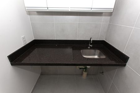 Apartamento para alugar com 35m², 2 quartos e sem vaga Apartamento para alugar com 35m², 2 quartos e sem vagaÁrea de Serviço