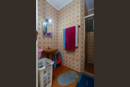 Casa à venda com 50m², 2 quartos e 2 vagas Casa à venda com 50m², 2 quartos e 2 vagasBanheiro