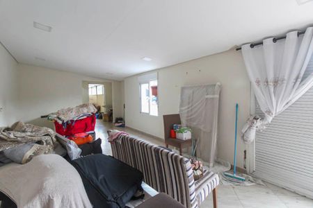 Sala 1 de casa para alugar com 2 quartos, 210m² em Jardim Sonia Maria, São Paulo