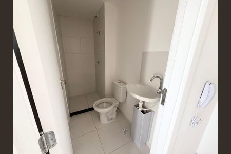 Apartamento à venda com 29m², 2 quartos e sem vagaBanheiro