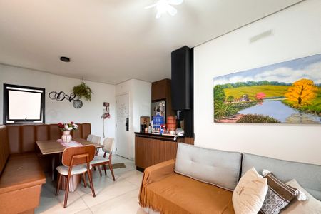 Apartamento à venda com 58m², 2 quartos e 2 vagasSala