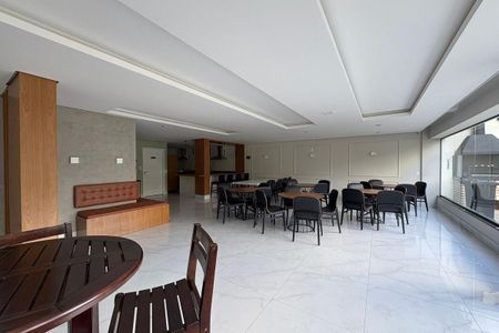 Apartamento à venda com 58m², 2 quartos e 2 vagasÁrea comum - Salão de festas