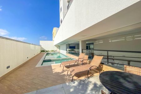 Apartamento à venda com 58m², 2 quartos e 2 vagasÁrea comum - Piscina