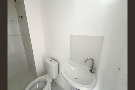 Apartamento à venda com 29m², 2 quartos e sem vagaBanheiro