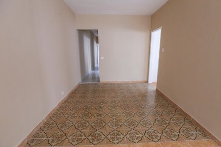 Casa para alugar com 250m², 3 quartos e 3 vagasSala