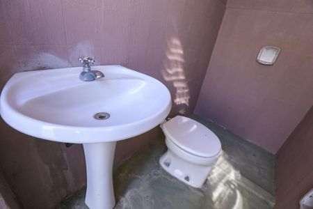 Casa para alugar com 250m², 3 quartos e 3 vagasBanheiro de serviço