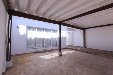 Casa para alugar com 250m², 3 quartos e 3 vagasGaragem
