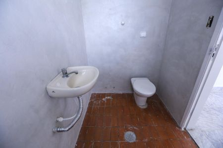 Casa para alugar com 250m², 3 quartos e 3 vagasBanheiro da Suíte